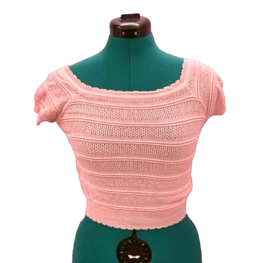 LNWT - Forever 21 Pink Knitted Crochet Crop Top - S